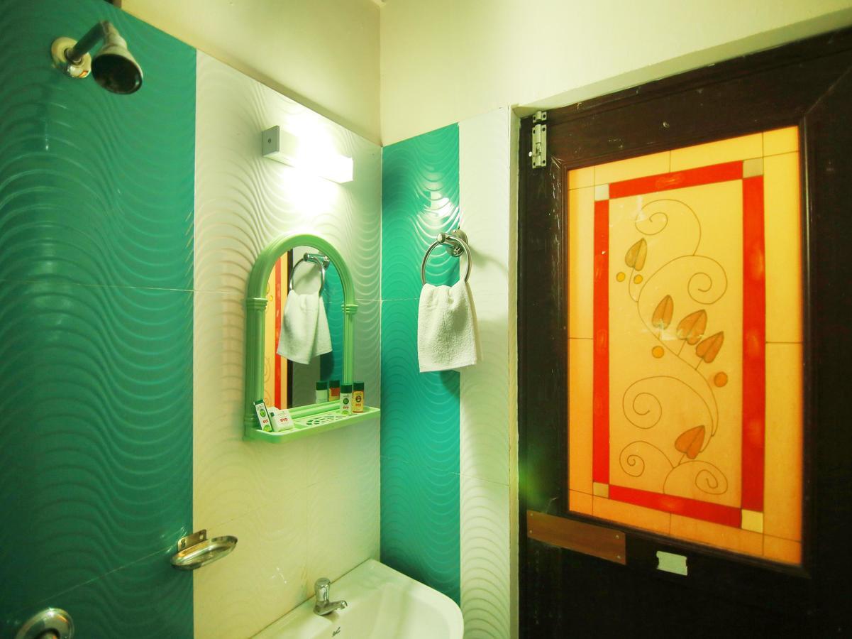 Oyo 4824 Hotel Star Kochi Eksteriør billede