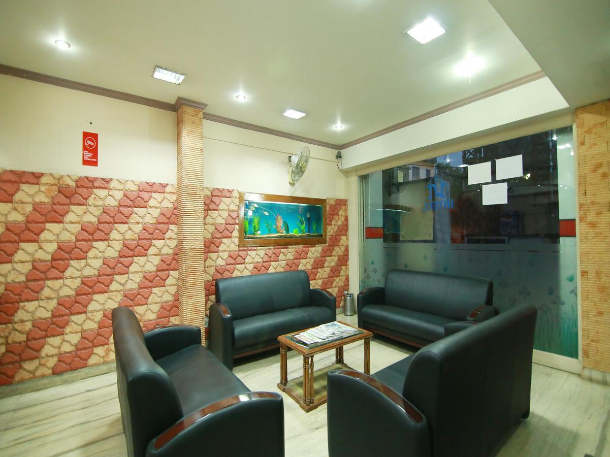 Oyo 4824 Hotel Star Kochi Eksteriør billede